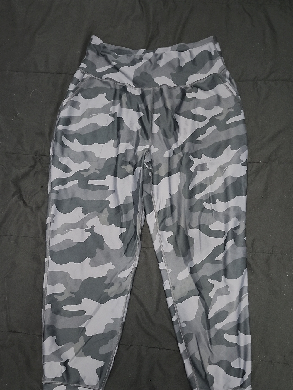 Old Navy Active XL Elevate Jogger Leggings Gray Camo